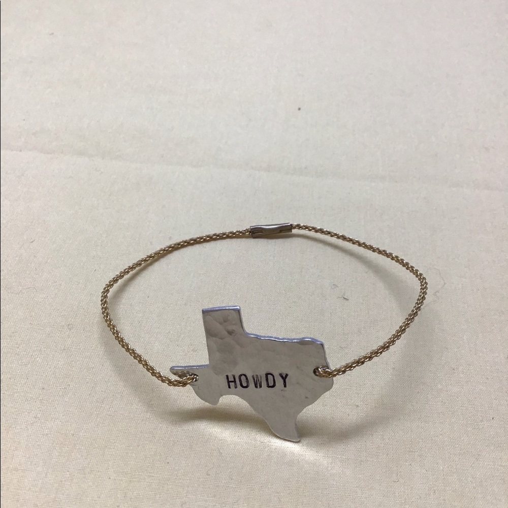 Bracelet
